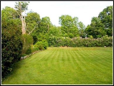 10 Heath St, Newton, NH 03858 - photo 2