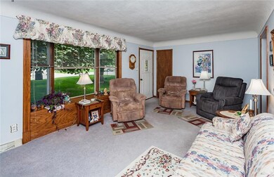 3849 E 30th St, Des Moines, IA 50317 - photo 7