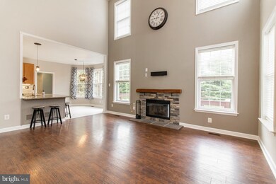 118 Holby Ln, Pottstown, PA 19465 - photo 5