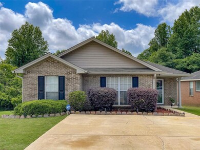 507 McGriff St, Prattville, AL 36067 - photo 2
