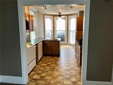 20 4th St, Slatington, PA 18080 - photo 4