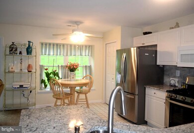 527 Jason Dr, Southampton, PA 18966 - photo 4