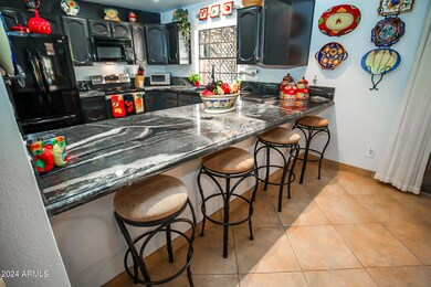 07 Kitchen