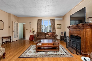 30-63 85th St, Flushing, NY 11370 - photo 5