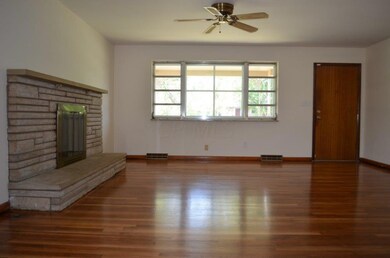 1201 Pierce Ave, Columbus, OH 43227 - photo 5