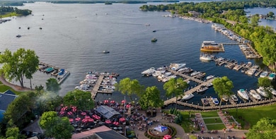 151 Bell St, Excelsior, MN 55331 - photo 4