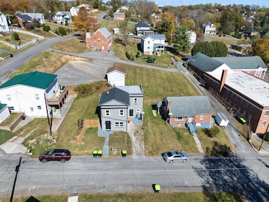 238 3rd St NW, Pulaski, VA 24301 - photo 6