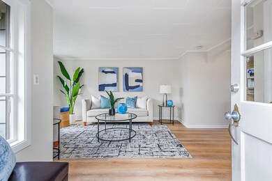 5-web-or-mls-1605 Cottage St NE 5