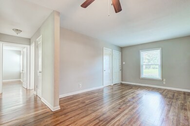 6311 Sherwood Dr, Houston, TX 77021 - photo 4