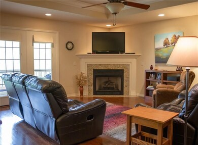 125 Overton Dr, Bella Vista, AR 72714 - photo 3