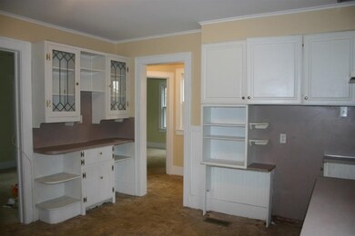 112 Swan St, Schenectady, NY 12302 - photo 5