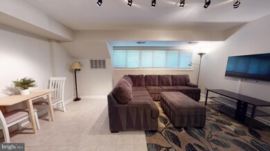 49 Skyhill Rd unit 101, Alexandria, VA 22314 - photo 2