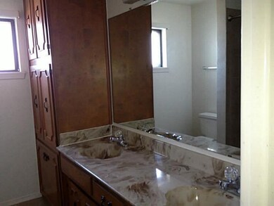 2562 Trawood Dr, El Paso, TX 79936 - photo 5