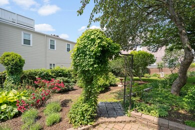 38 Spring St unit 3, Somerville, MA 02143 - photo 2