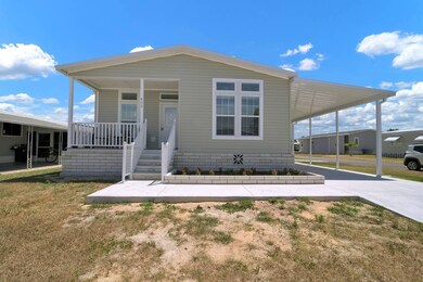 432 Beaver Run St unit 432, Lake Placid, FL 33852 - photo 3