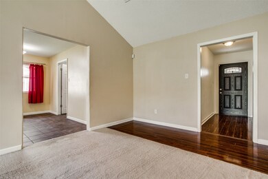 4920 Charnock Dr, Alvin, TX 77511 - photo 6