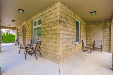 634 Lehigh Gap St, Walnutport, PA 18088 - photo 5