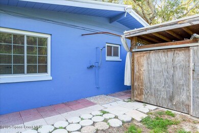 10-2222-Meridian-108