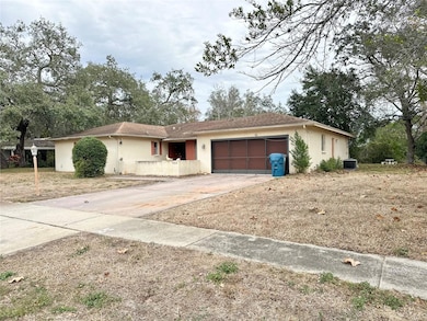 7414 Acorn Cir, Spring Hill, FL 34606 - photo 6