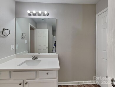 6014 Fiddleleaf Ct, Charlotte, NC 28215 - photo 7