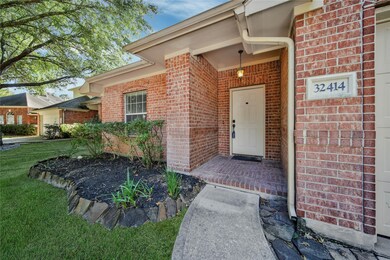 32414 Summer Park Ln, Conroe, TX 77385 - photo 3