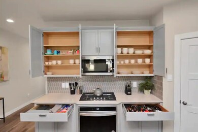 14257 Lake Lodge Dr, Conroe, TX 77384 - photo 5