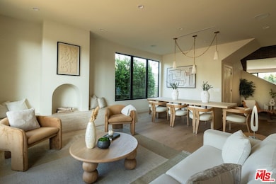 11748 La Maida St, Los Angeles, CA 91607 - photo 3