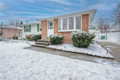 72 Dale Dr, North Tonawanda, NY 14120 - photo 2