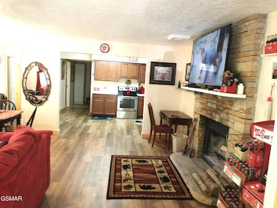 f343536b-cb3d-494b-87cf-dff538e7350a