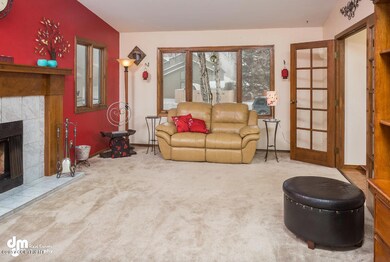 Living Room_DMD_5046-SMALL