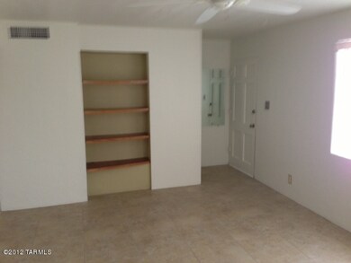 photo1
