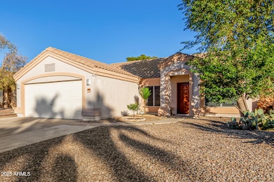 18043 N 111th Dr, Surprise, AZ 85378 - photo 4