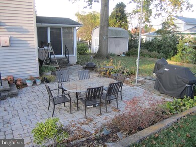 513 Sudbury Rd, Linthicum Heights, MD 21090 - photo 3