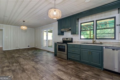 256 4th Ave, Winder, GA 30680 - photo 5