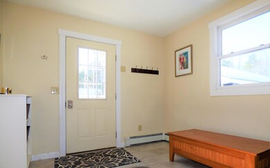 22 Hanson Dr, Topsham, ME 04086 - photo 2