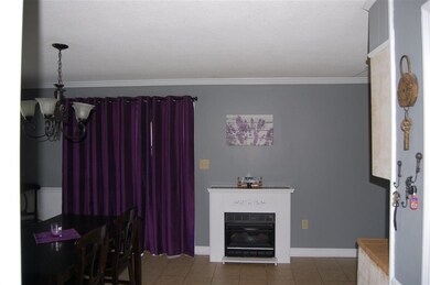 102 Berry Rd, Boiling Springs, SC 29316 - photo 4