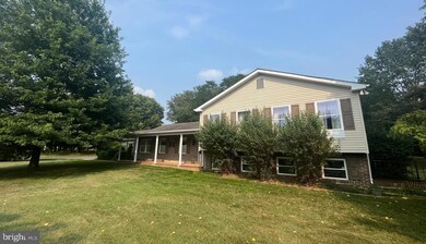 488 Quaint Swan Dale Dr, Martinsburg, WV 25404 - photo 2