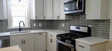 1117 N Iowa St, South Bend, IN 46628 - photo 6