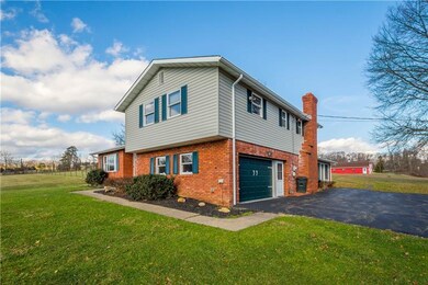 279 Hamtom Rd, Eighty Four, PA 15330 - photo 2