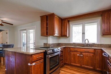 6 Susan Dr, Hopkinton, MA 01748 - photo 6