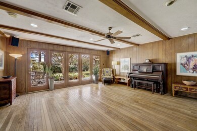 838 W Forest Dr, Houston, TX 77079 - photo 6