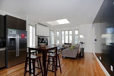 308 Beacon St unit 2, Somerville, MA 02143 - photo 4