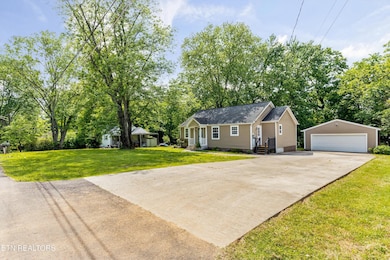 02-207 N Laurel Cir-098