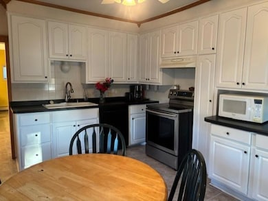 304 S 2nd St, Royalton, MN 56373 - photo 3