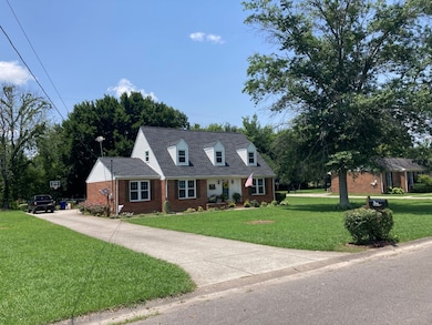 111 Idle Dr, Shelbyville, TN 37160 - photo 4