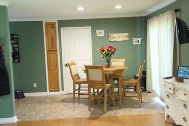 921 Hickory Dr, Marysville, OH 43040 - photo 7