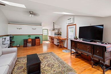 496 Lamberts Cove Rd, Vineyard Haven, MA 02568 - photo 6