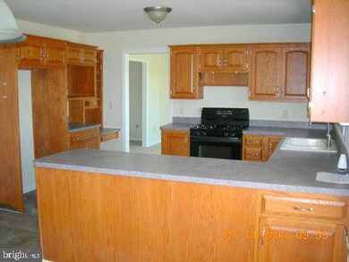 1337 Mill Pond Way, Palmyra, PA 17078 - photo 5