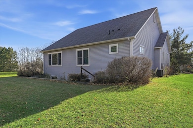 2711 Snowdrift Cir E, Saint Paul, MN 55119 - photo 4