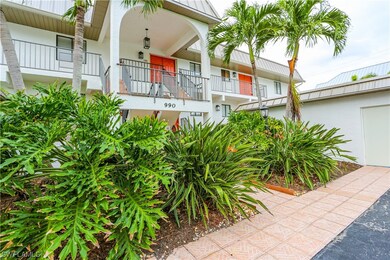 990 8th St S unit 1C, Naples, FL 34102 - photo 5